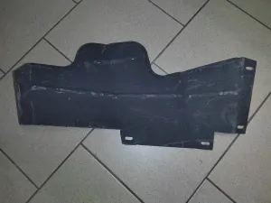 Kryt motoru levý Škoda 105/120